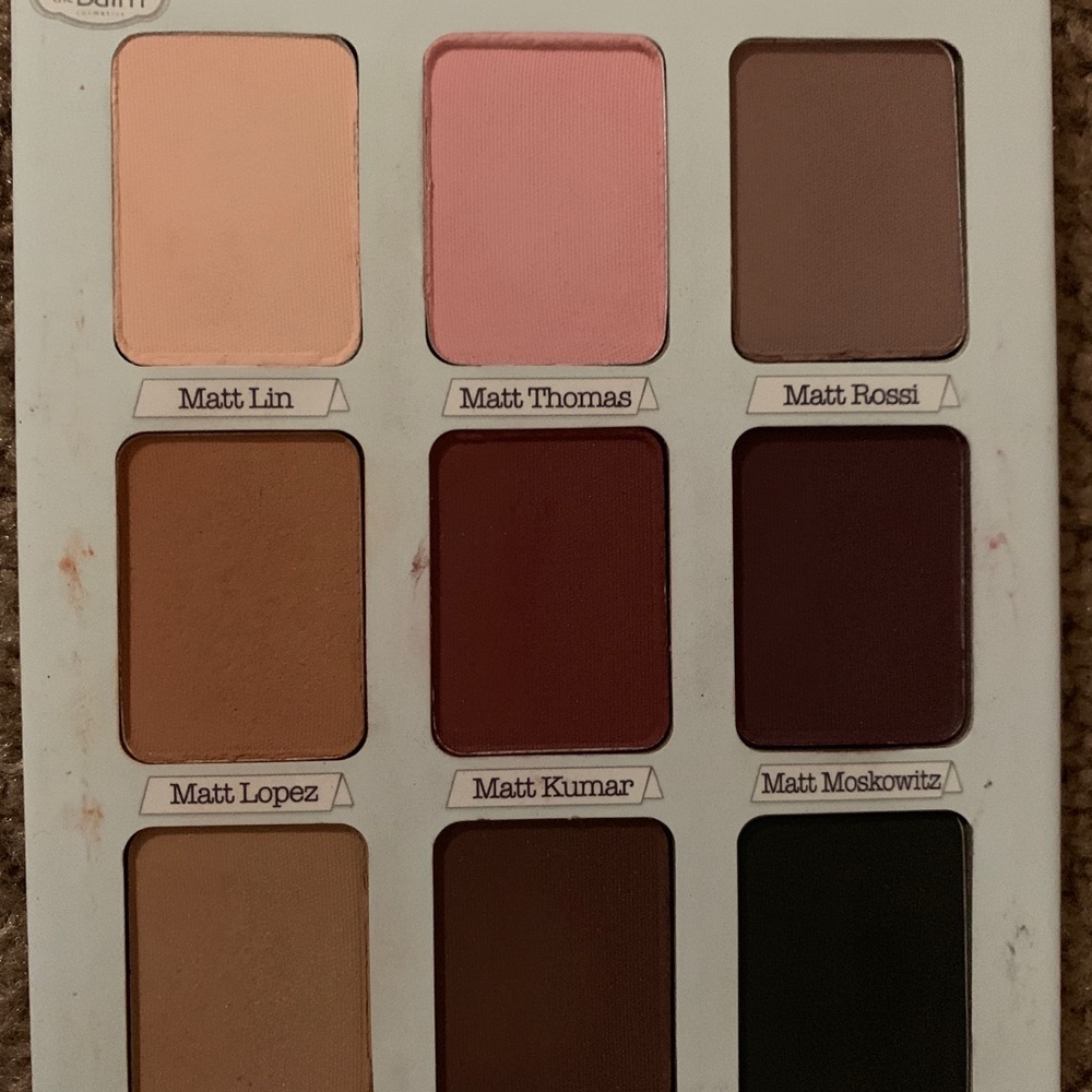 Eyeshadow - Picture 5 of 6